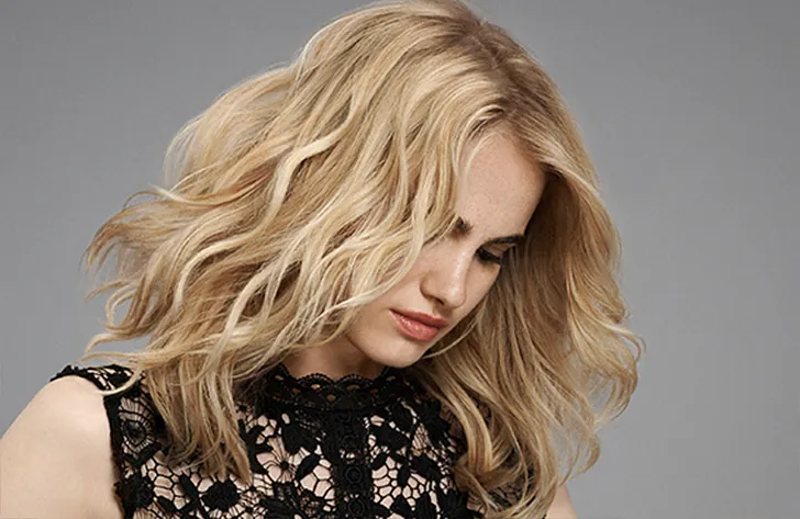 Blonde wavy hair